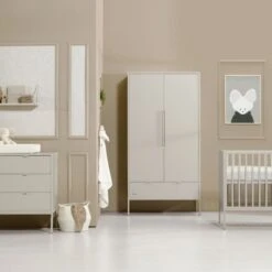 Kidsmill Amy Kledingkast 2-Deurs Oatmeal -Babyproductenwinkel kidsmill amy babykamer oatmeal 2 332e