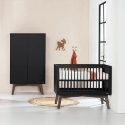 Kidsmill Sixties Babybed Zwart Mat / Walnoot 60 X 120 Cm 7 Kidsmill Sixties Babybed Zwart Mat / Walnoot 60 X 120 Cm -Babyproductenwinkel kidsmill sixties babybed zwart mat walnoot 60 x 120 cm 6 ec9c