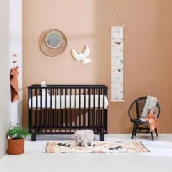 Puck Inklapbare Ledikant Zwart Mat 60 X 120 Cm -Babyproductenwinkel puck ledikant inklapbaar sfeer aa31