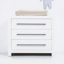 Europe Baby Vittoria III Commode Wit -Babyproductenwinkel vittoria wit sfeer 2 86f1